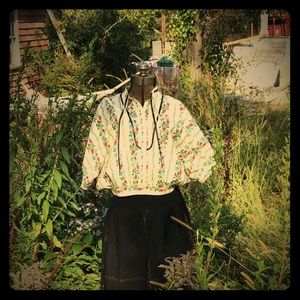 Kimchi & Blue cropped tasseled blouse